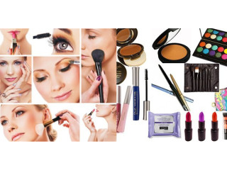 Best academy for beautician course in Delhi
